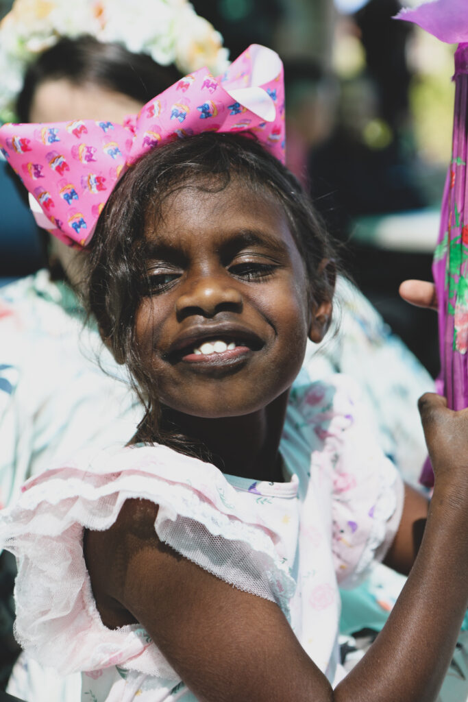 Races_Girl-with-bow
